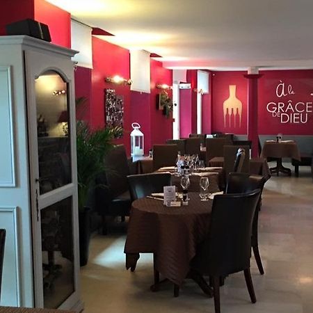 Hotel A La Grace De Dieu 布里·孔德·罗伯特 外观 照片