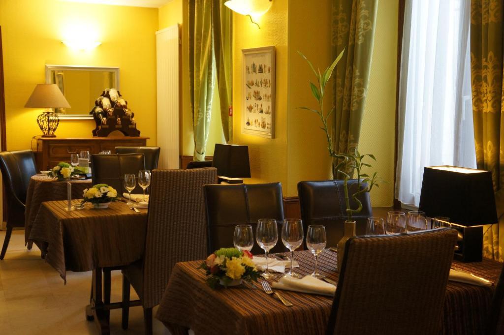 Hotel A La Grace De Dieu 布里·孔德·罗伯特 外观 照片